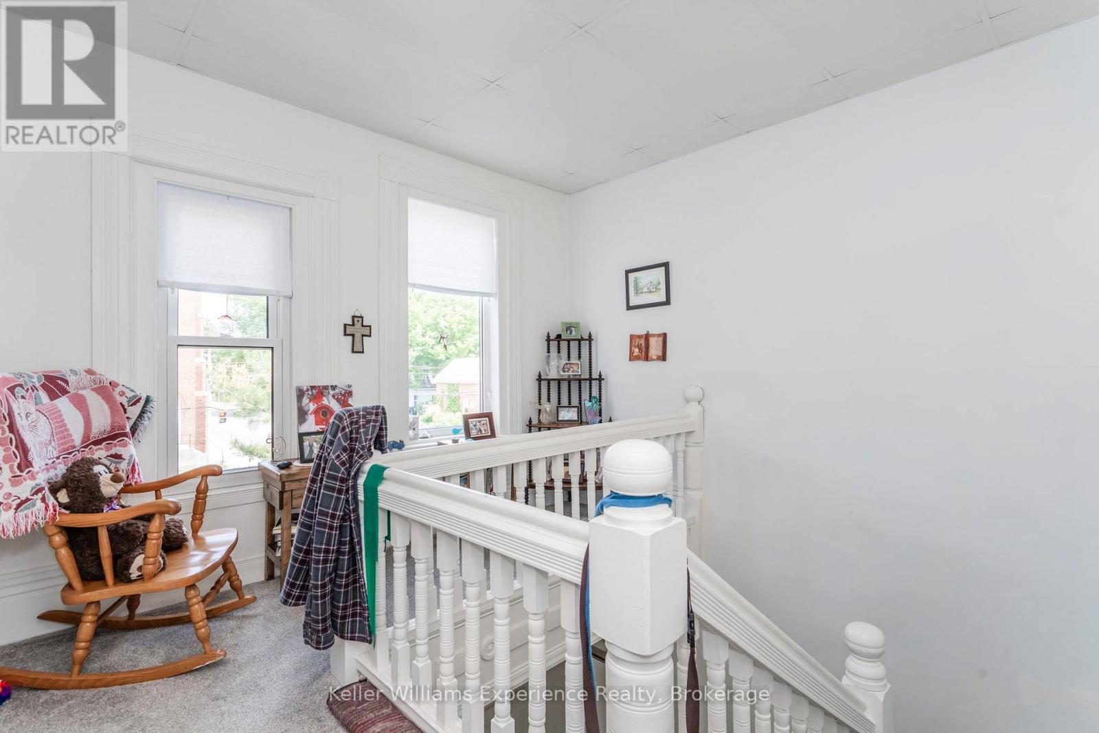 20 Yonge Street S, Springwater, Ontario  L0L 1P0 - Photo 25 - S12229465