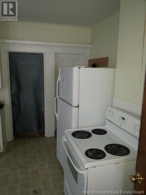 52-58 Pleasant Avenue, Sussex, New Brunswick  E4E 1X7 - Photo 11 - NB120902