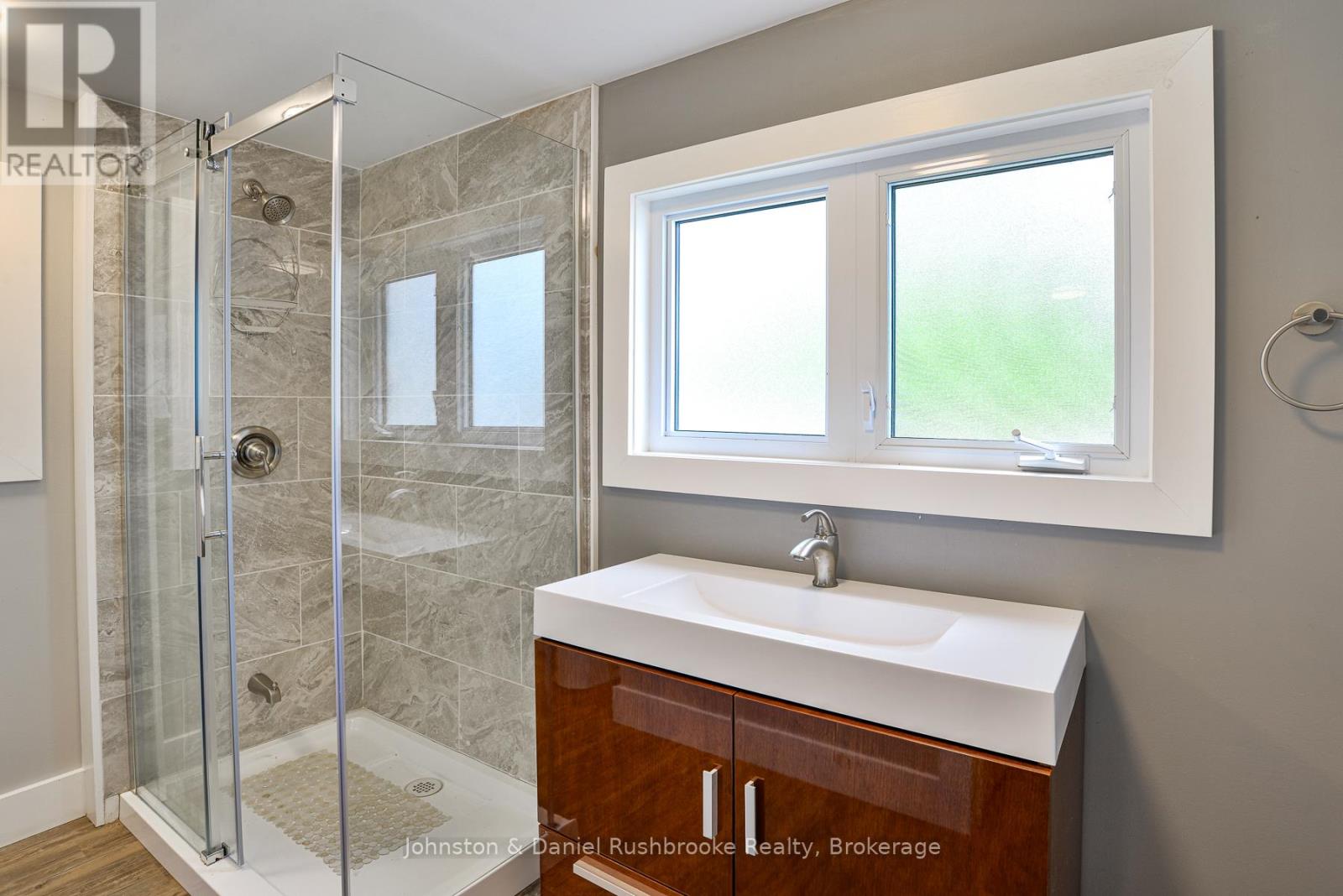 1875 N Muldrew Lake Road, Gravenhurst, Ontario  P1P 1R2 - Photo 19 - X12229396