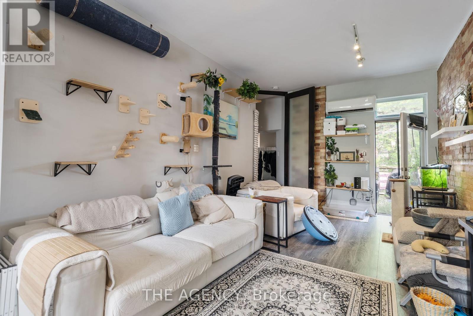 31 Rose Avenue, Toronto (Cabbagetown-South St. James Town), Ontario  M4X 1N7 - Photo 16 - C12229216