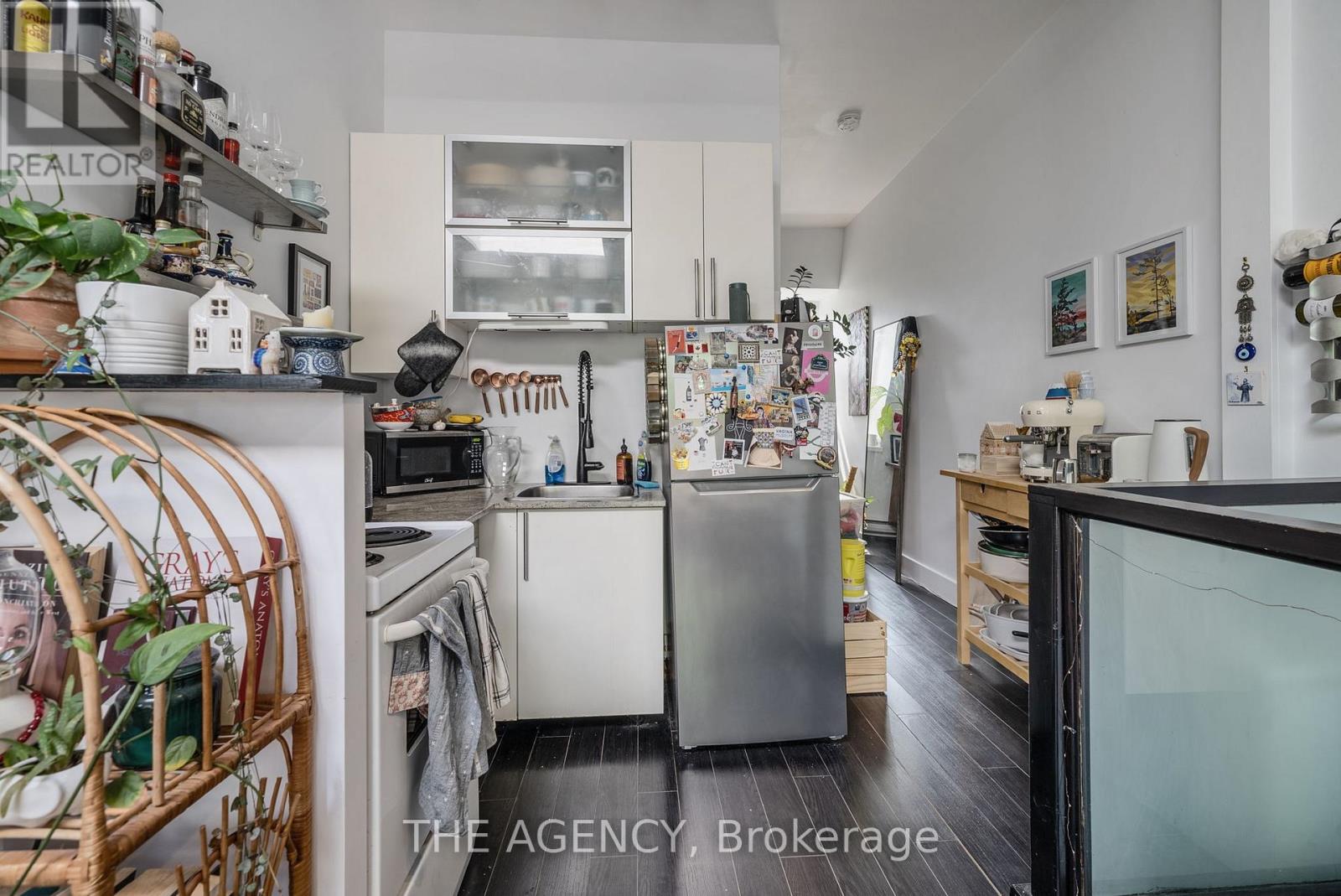 31 Rose Avenue, Toronto (Cabbagetown-South St. James Town), Ontario  M4X 1N7 - Photo 27 - C12229216