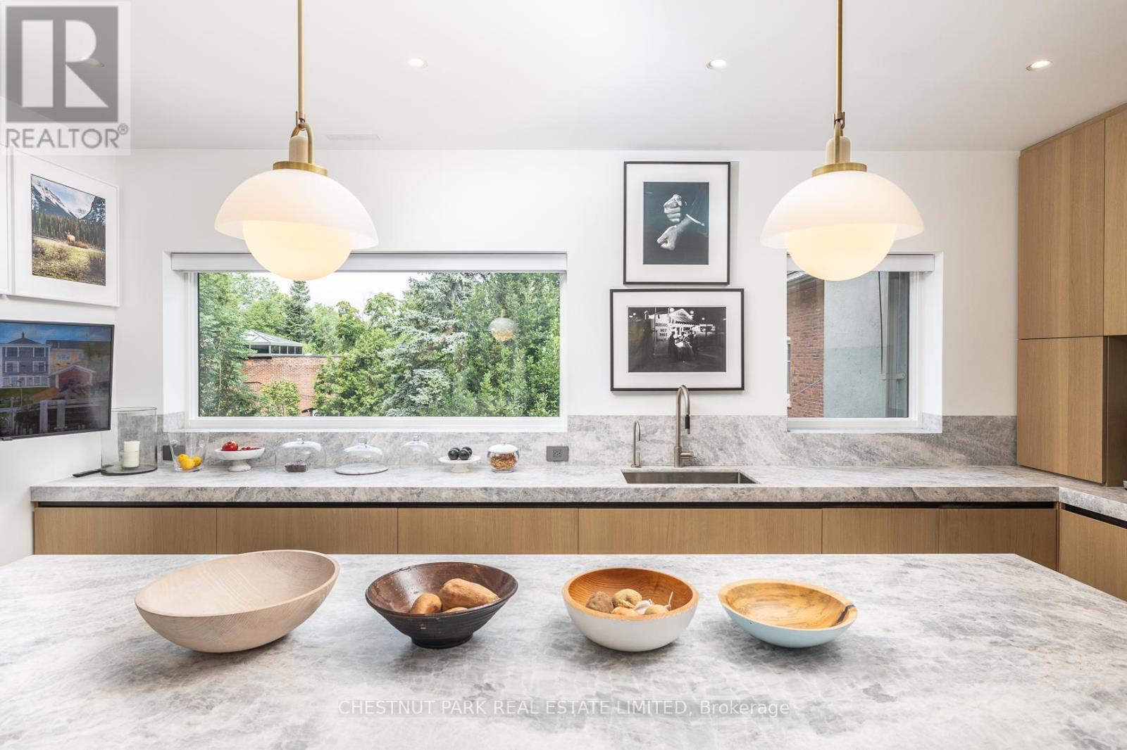 2 - 78 Crescent Road, Toronto (Rosedale-Moore Park), Ontario  M4W 1T5 - Photo 13 - C12229329