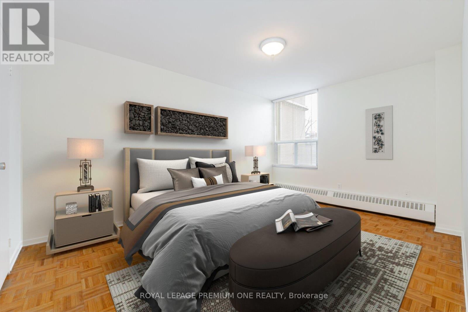 210 - 5 Vicora Linkway, Toronto (Flemingdon Park), Ontario  M3C 1A4 - Photo 4 - C12229527