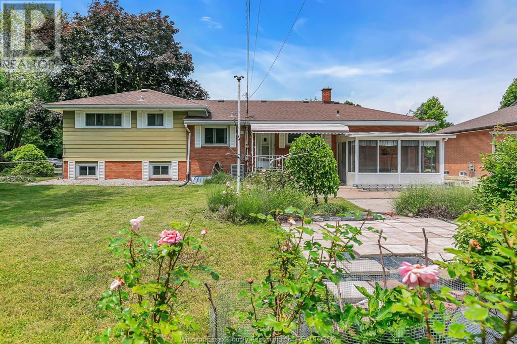 3850 Harcourt, Windsor, Ontario  N9G 1B6 - Photo 30 - 25015433