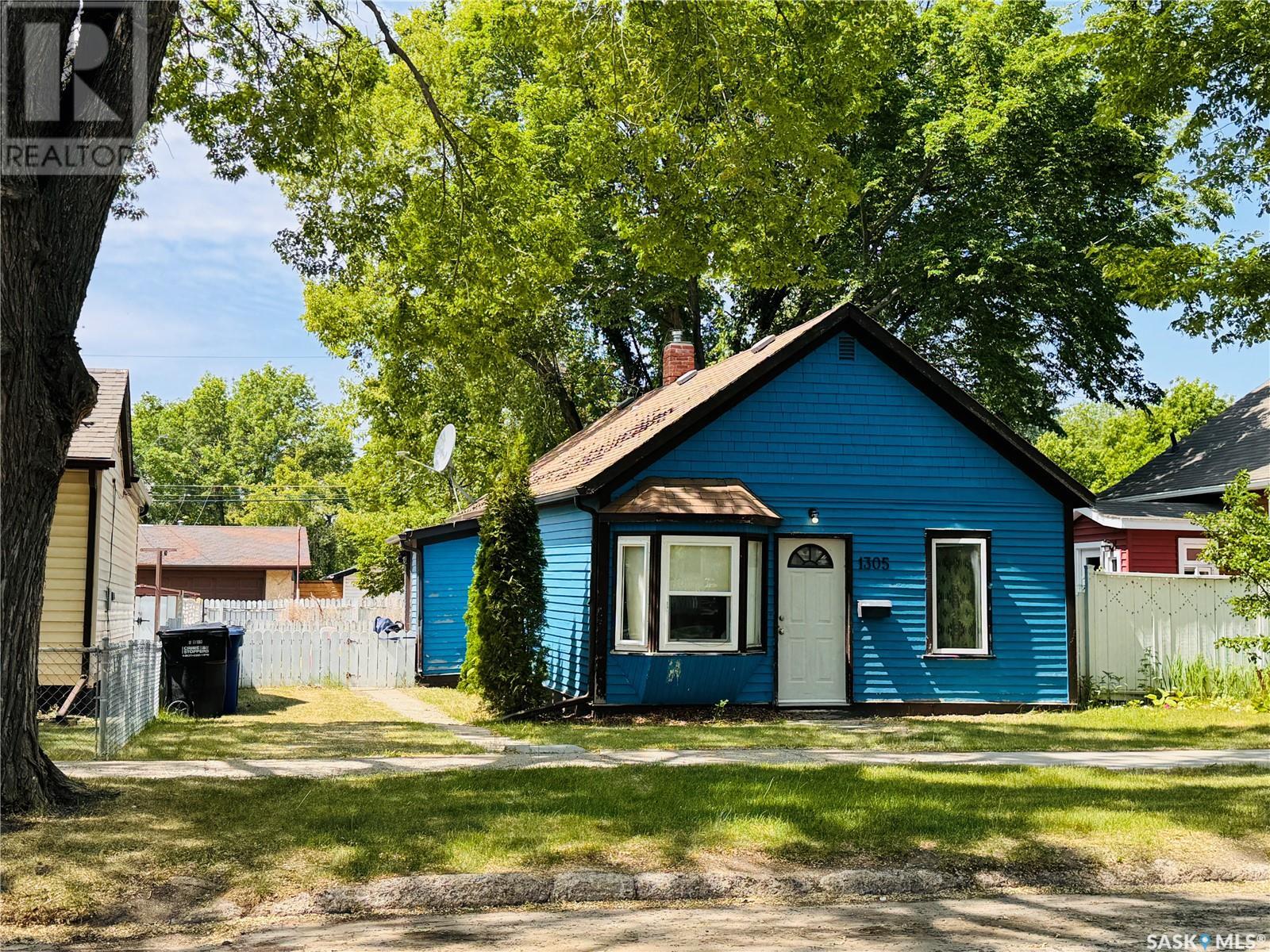 Property at 1305 G AVENUE N image 5
