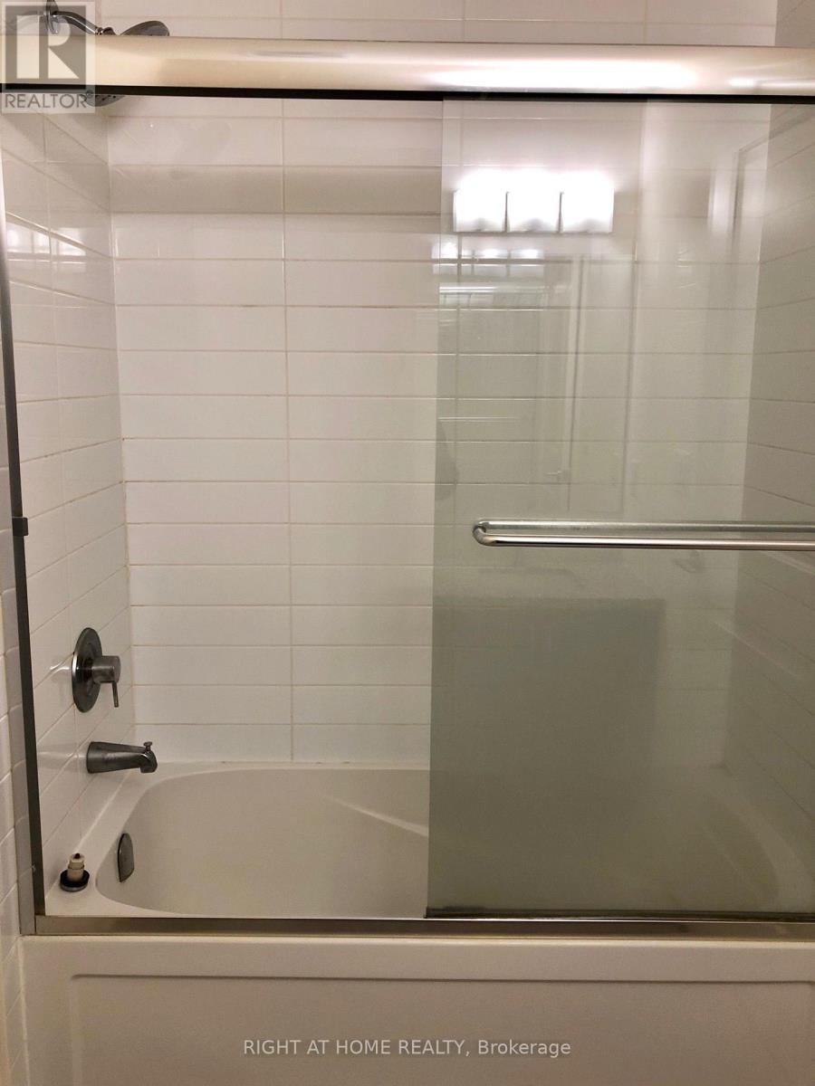 326 - 8763 Bayview Avenue, Richmond Hill (Doncrest), Ontario  L4B 3V1 - Photo 6 - N12229355