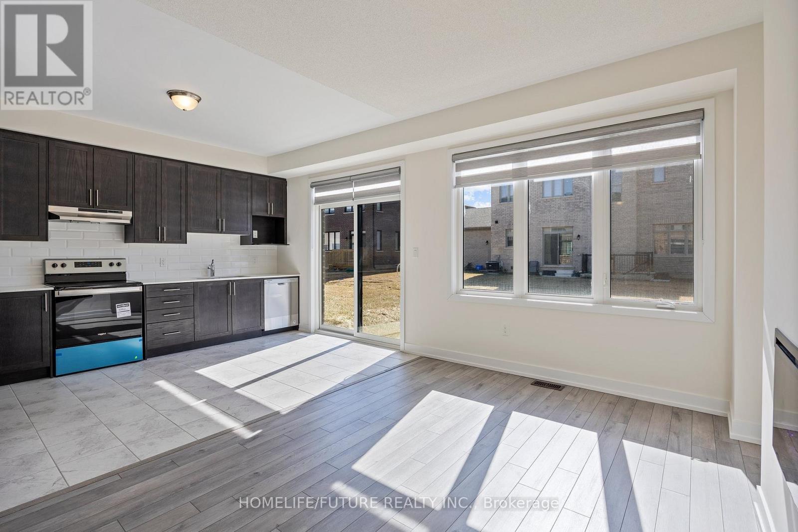 1540 Labine Point, Milton, Ontario  L9T 7E7 - Photo 11 - W12229522