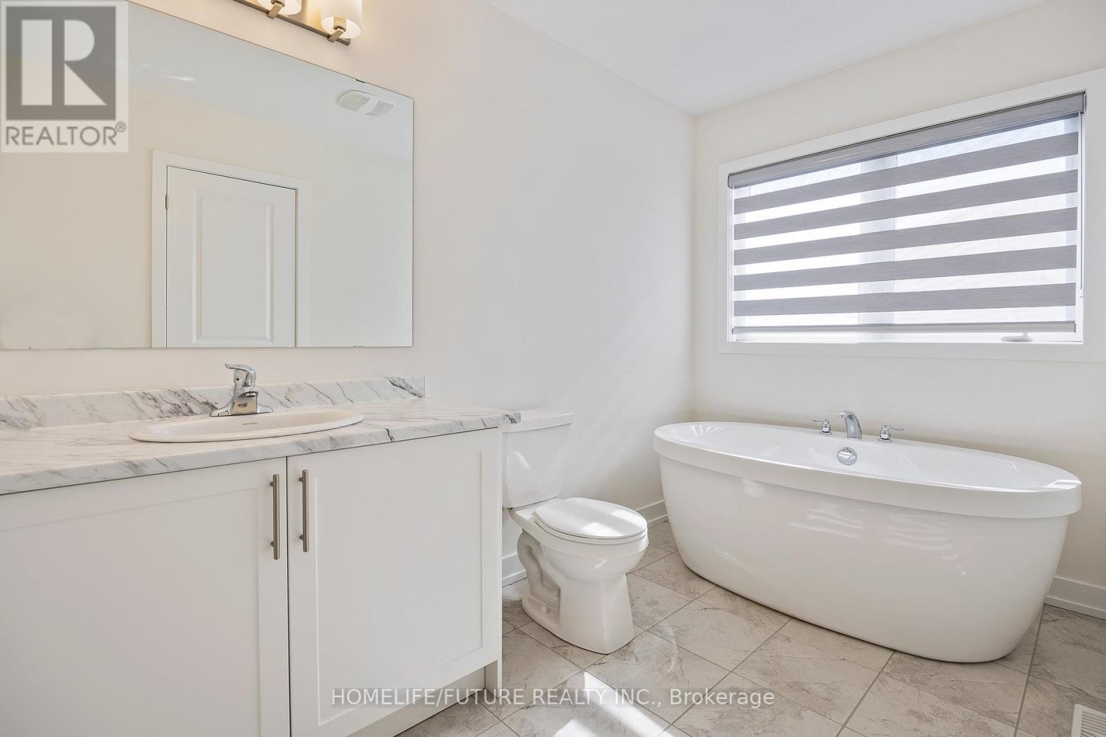 1540 Labine Point, Milton, Ontario  L9T 7E7 - Photo 21 - W12229522