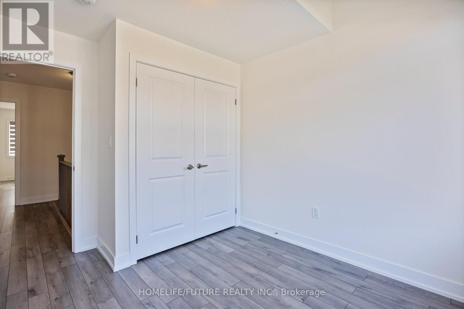 1540 Labine Point, Milton, Ontario  L9T 7E7 - Photo 26 - W12229522