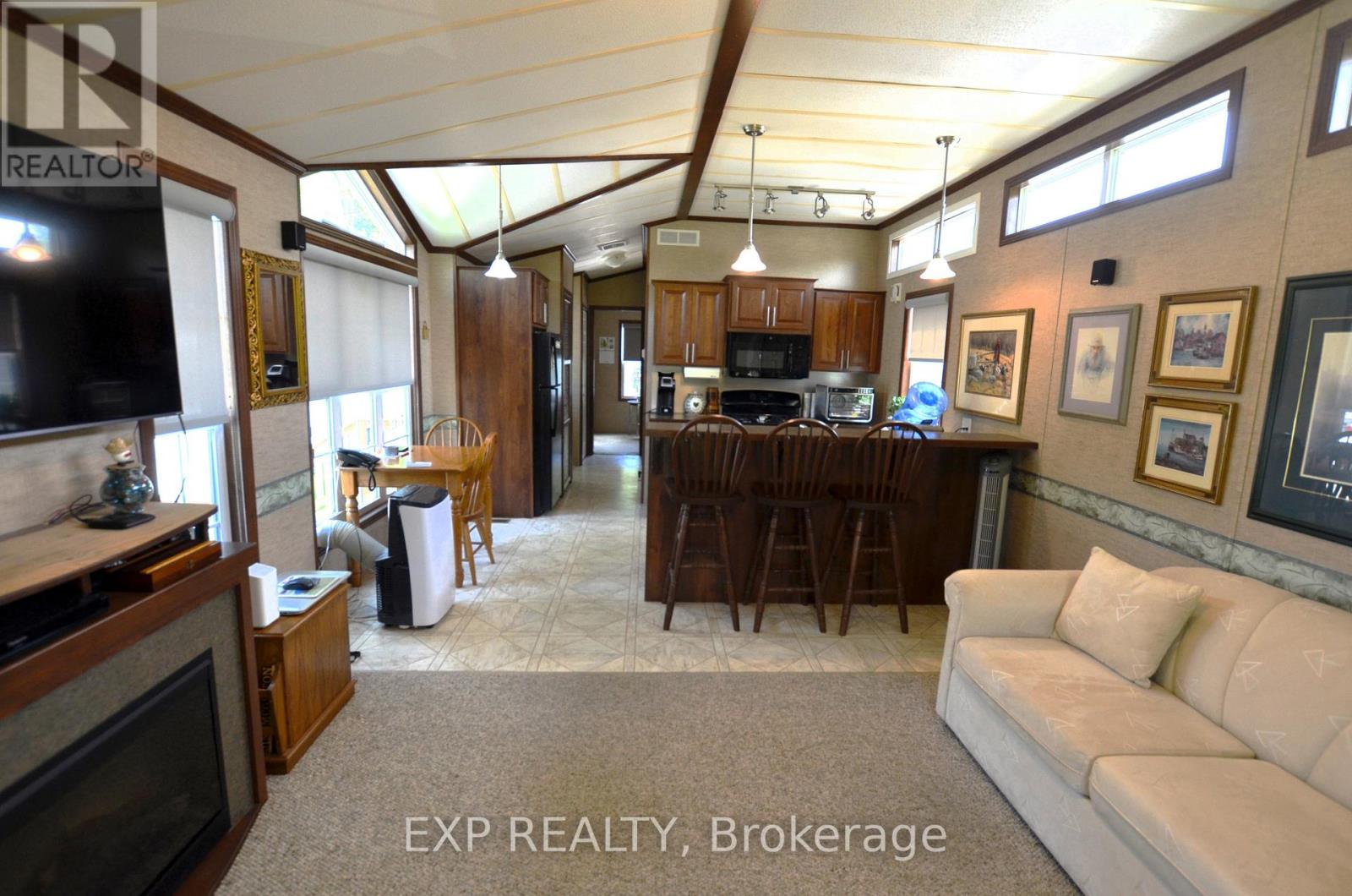 46 - 22790 Amiens Road, Middlesex Centre, Ontario  N0L 1R0 - Photo 12 - X12229628