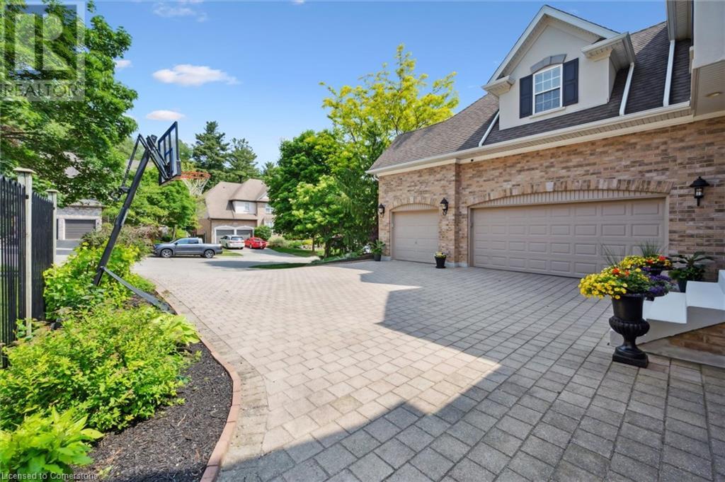 Property at 47 AUTUMN RIDGE Trail image 3
