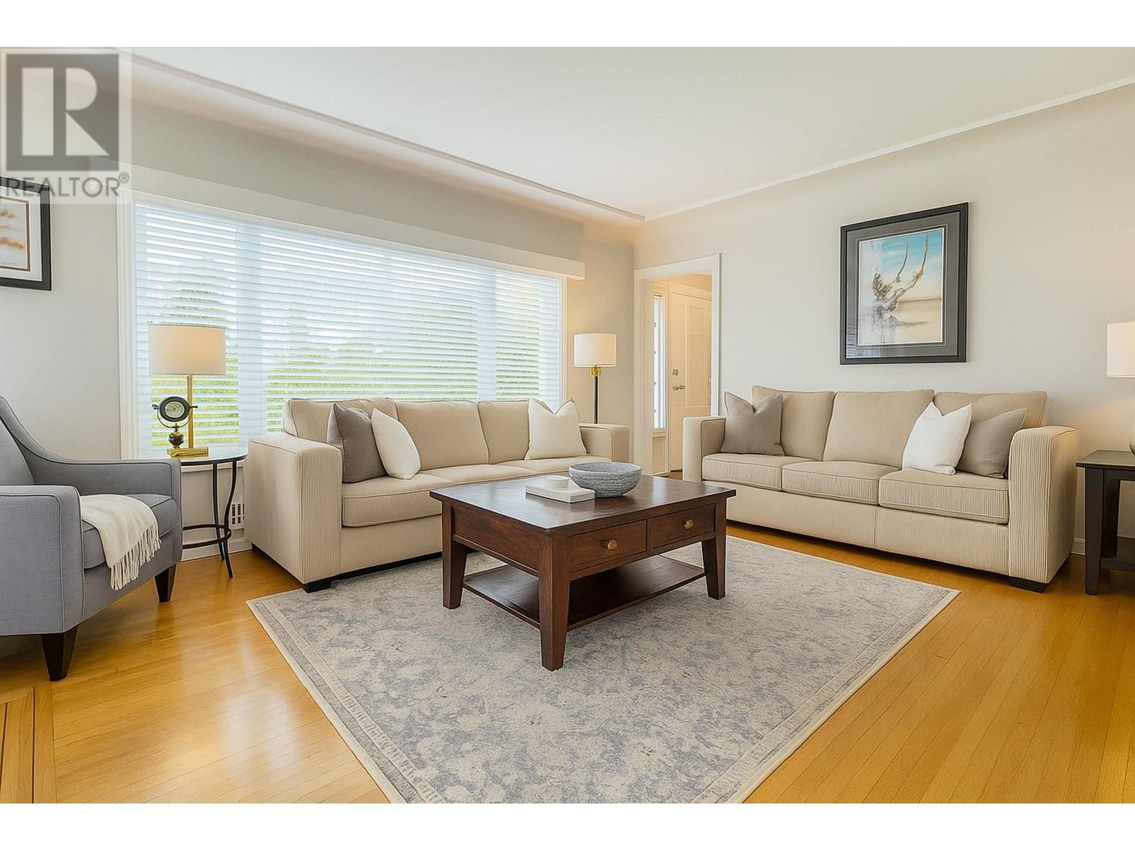 1718 Nanaimo Street, New Westminster, British Columbia  V3M 2G6 - Photo 12 - R3016785