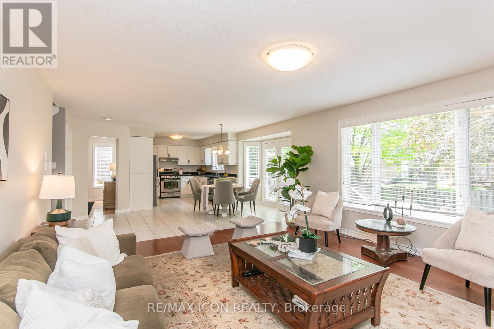 Property at 18 SANDPIPER DRIVE image 1