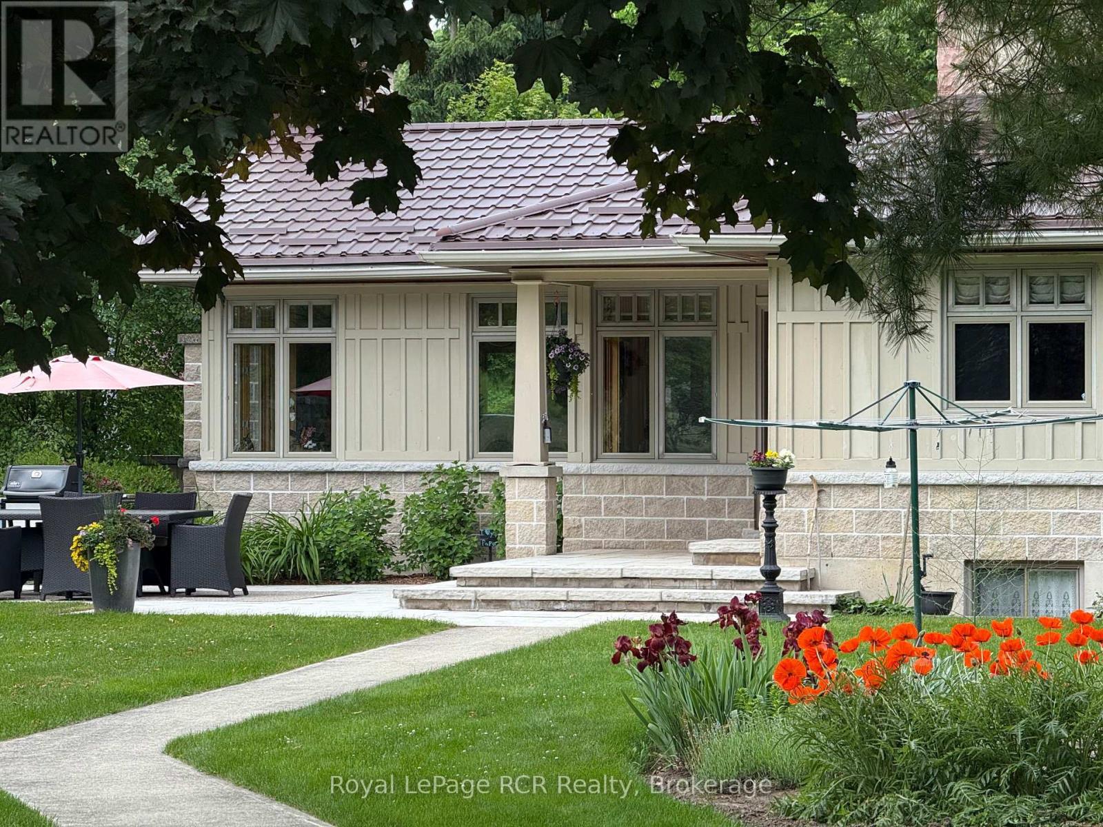 635317 Euphrasia-Holland Townline, Grey Highlands, Ontario  N0C 1H0 - Photo 10 - X12107695