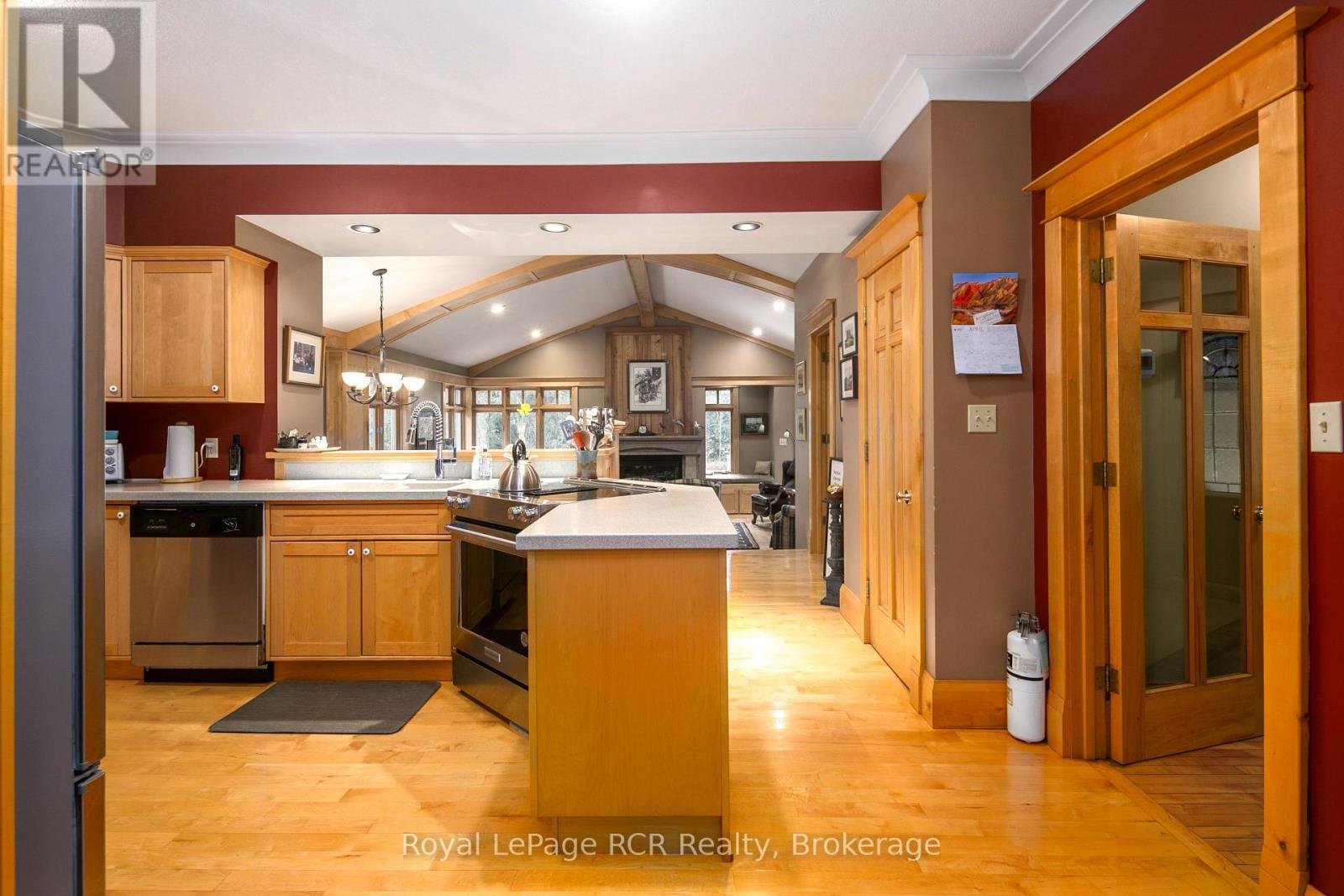 635317 Euphrasia-Holland Townline, Grey Highlands, Ontario  N0C 1H0 - Photo 16 - X12107695