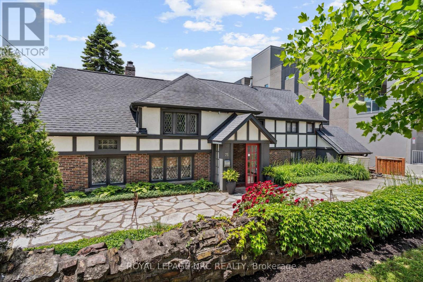 Property at 75 YATES STREET image 4