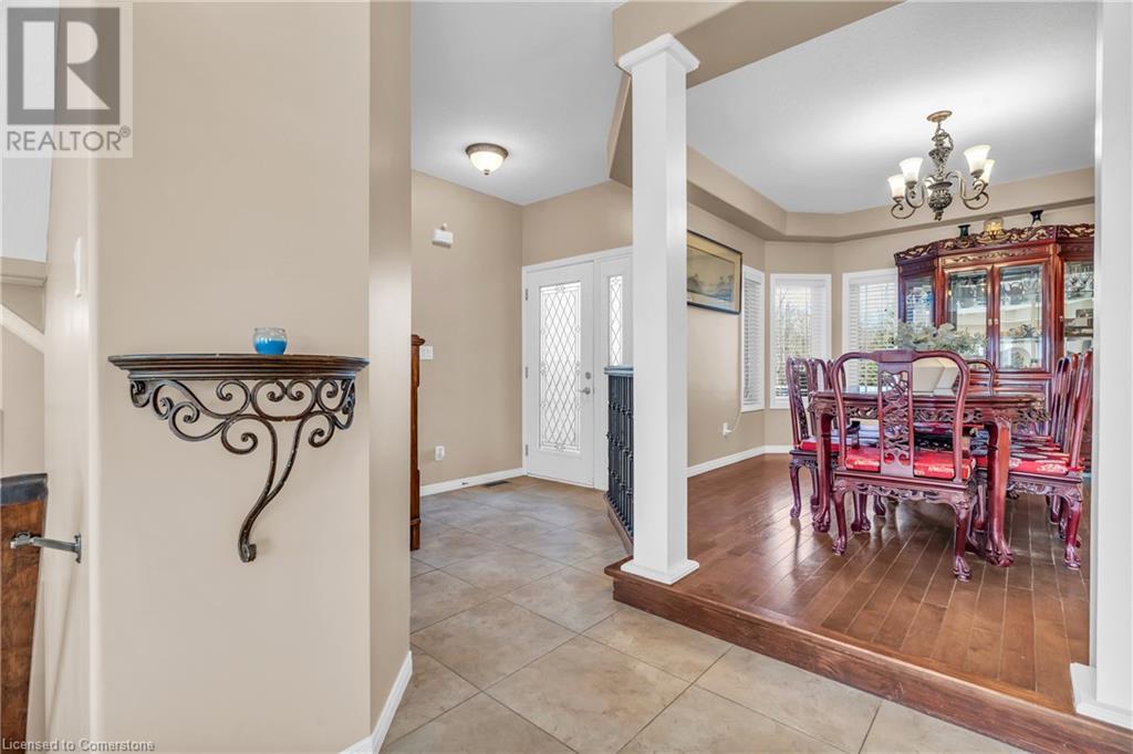 Property at 7 YATES Avenue image 4