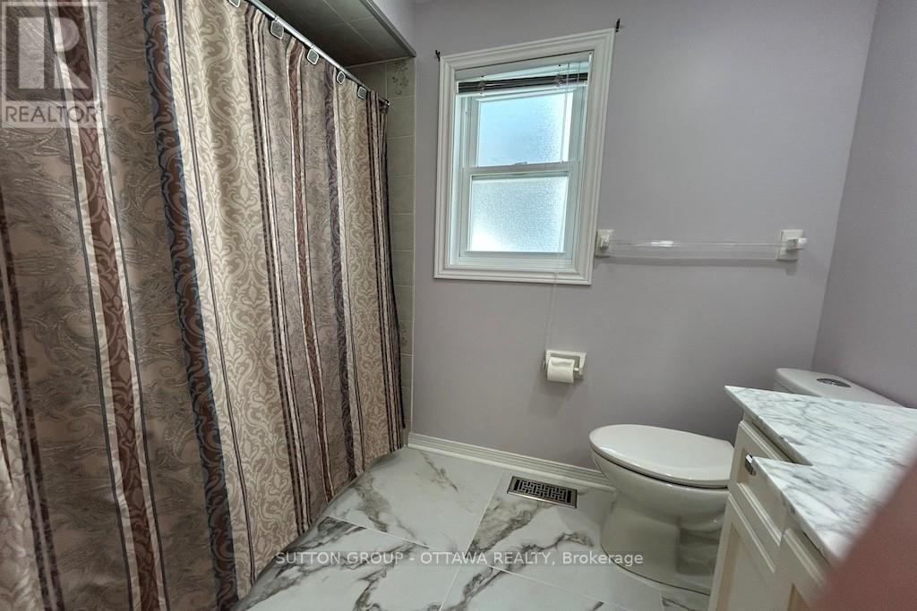 32 Cellini Court W, Ottawa, Ontario  K1G 5K3 - Photo 31 - X12229564