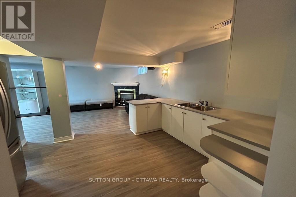 32 Cellini Court W, Ottawa, Ontario  K1G 5K3 - Photo 44 - X12229564