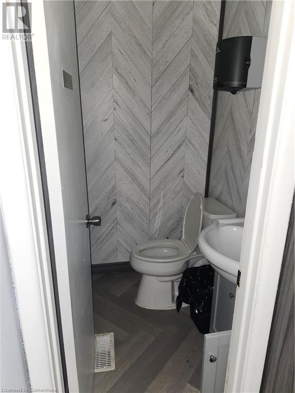 18 Ainslie Street S, Cambridge, Ontario  N1R 3K1 - Photo 16 - 40741576