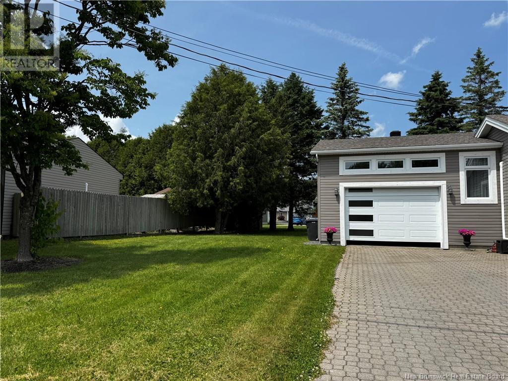 Property at 33 BOSSÉ Avenue image 3
