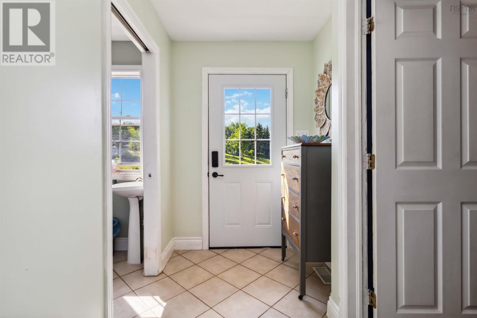 193 Mountain Road, Three Mile Plains, Nova Scotia  B0N 2T0 - Photo 4 - 202514985