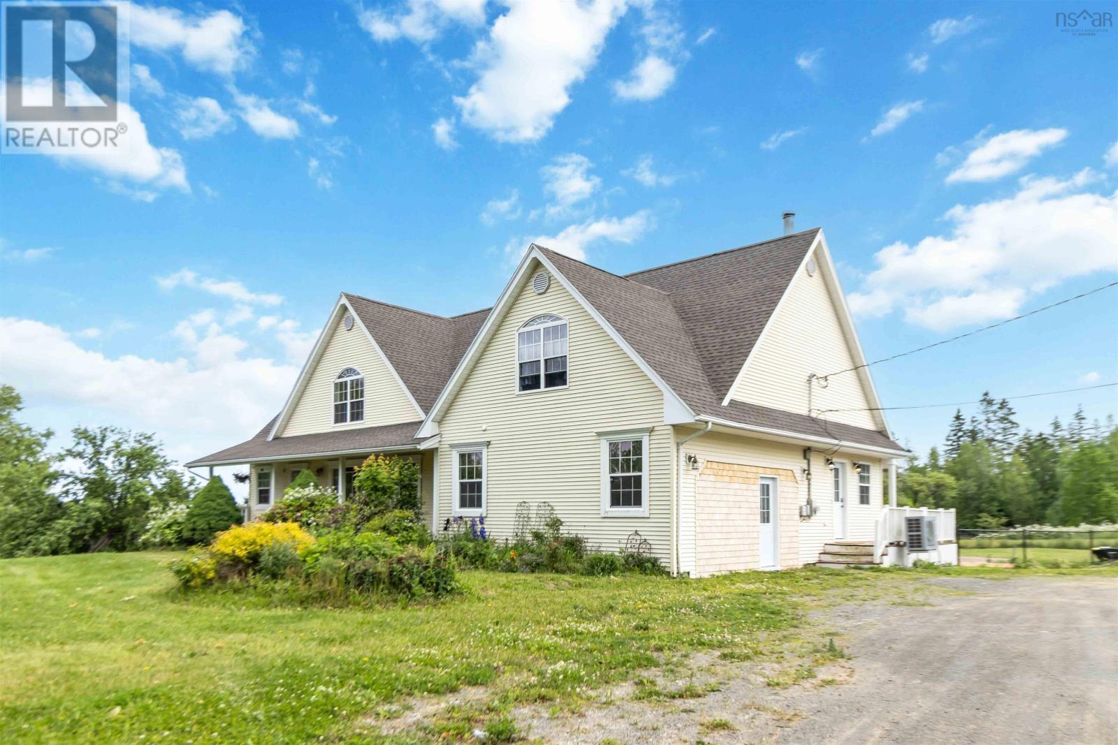 193 Mountain Road, Three Mile Plains, Nova Scotia  B0N 2T0 - Photo 3 - 202514985