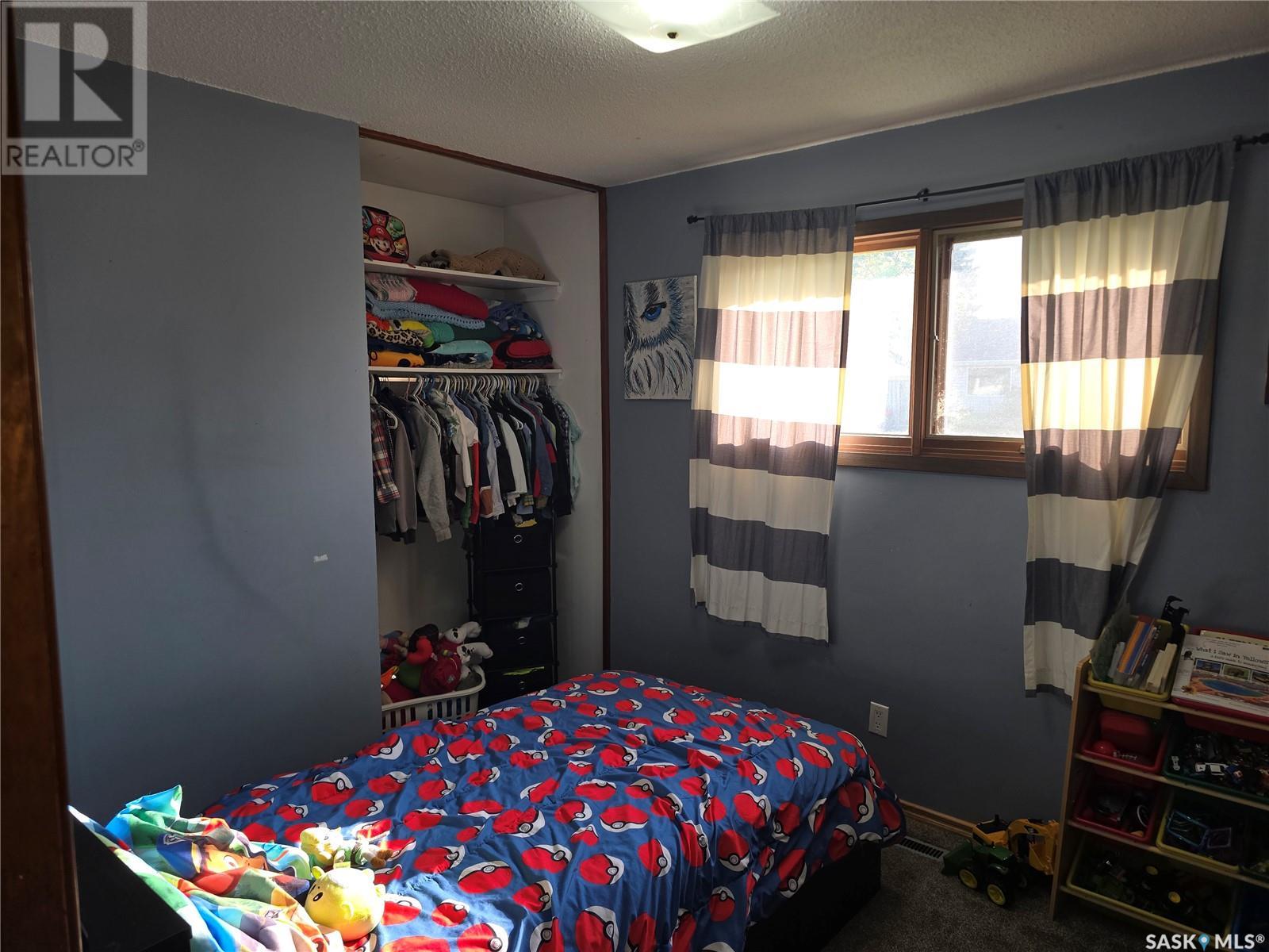 212 8th Street E, Wynyard, Saskatchewan S0A 4T0 - Photo 12 - SK009878