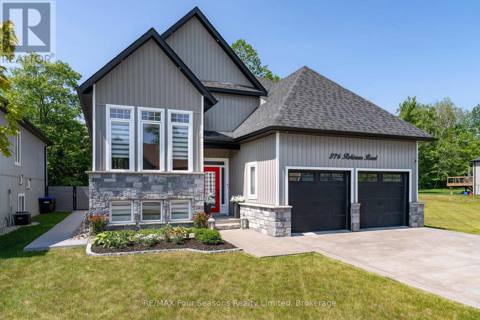Property at 276 ROBINSON ROAD image 3