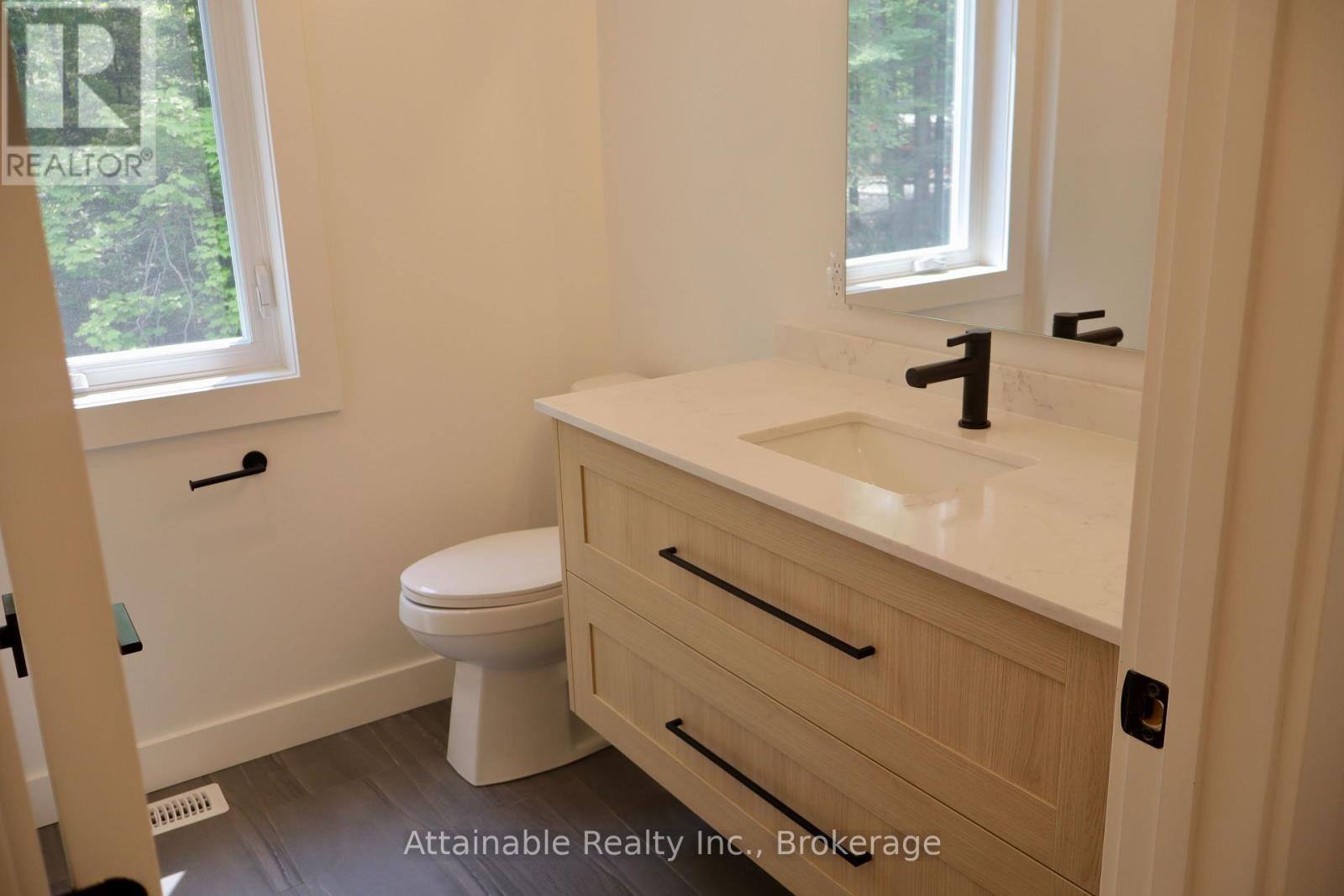 24 Collins Court, Huntsville, Ontario  P0B 1M0 - Photo 21 - X12194781