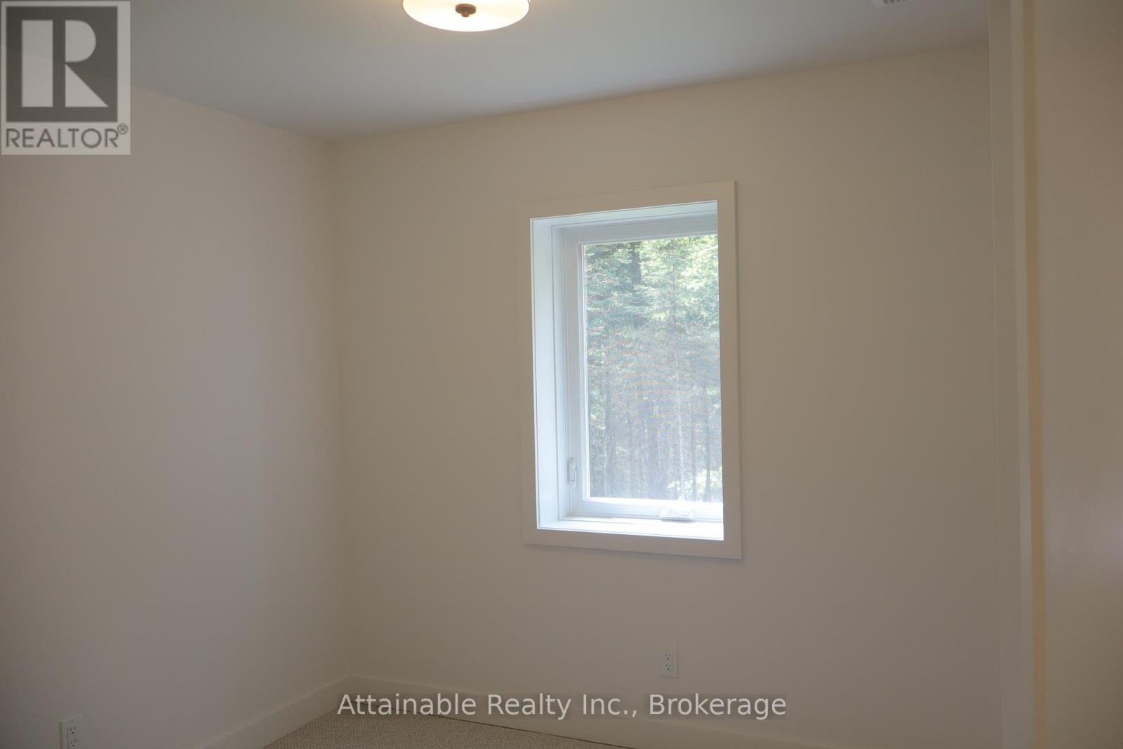 24 Collins Court, Huntsville, Ontario  P0B 1M0 - Photo 6 - X12194781