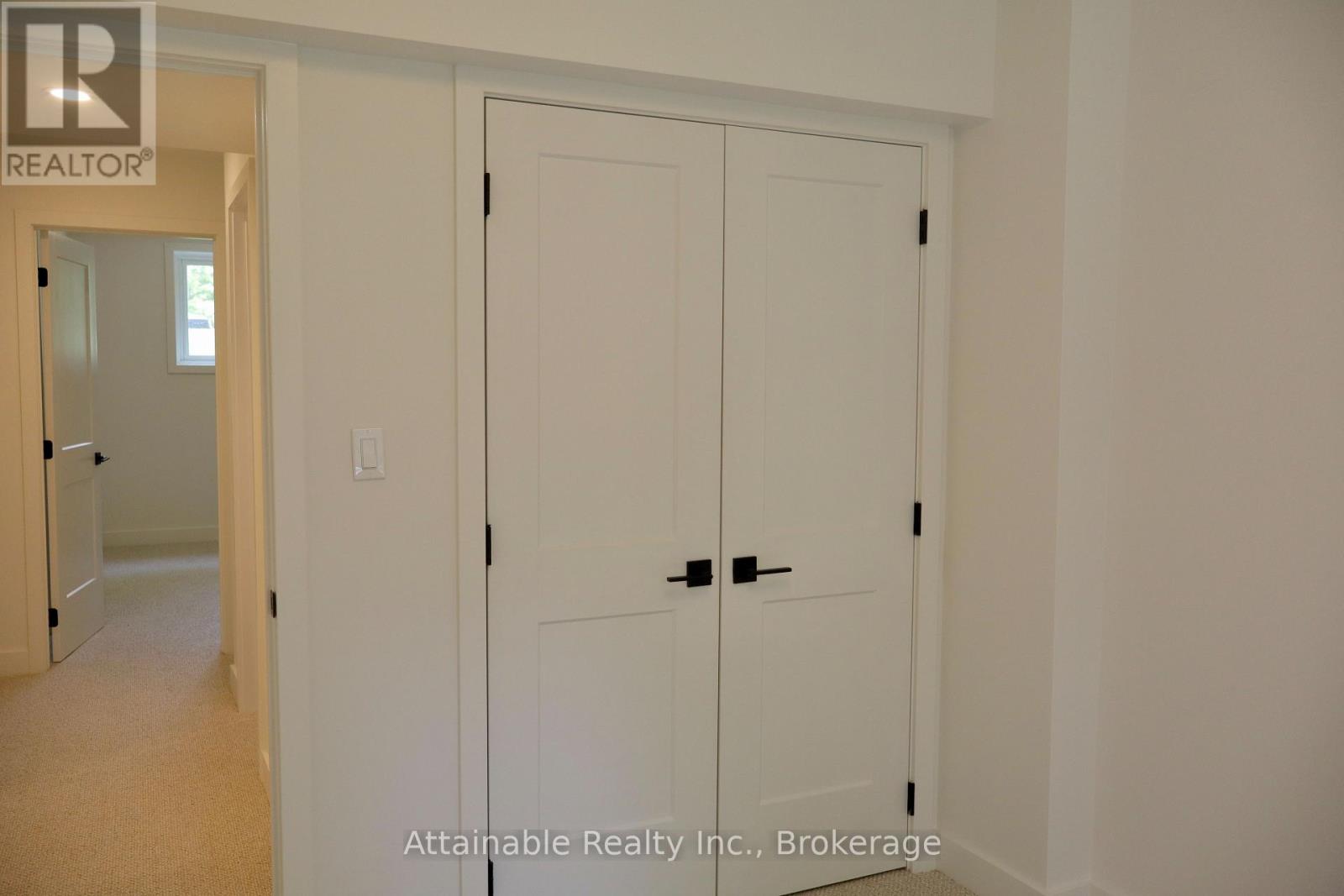 24 Collins Court, Huntsville, Ontario  P0B 1M0 - Photo 7 - X12194781