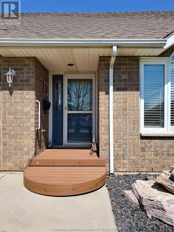 Property at 211 Garden Path image 5