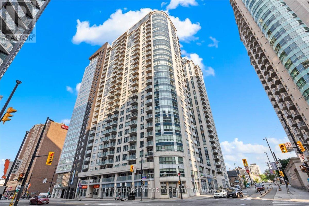 909 - 242 RIDEAU STREET, Ottawa, Ontario
