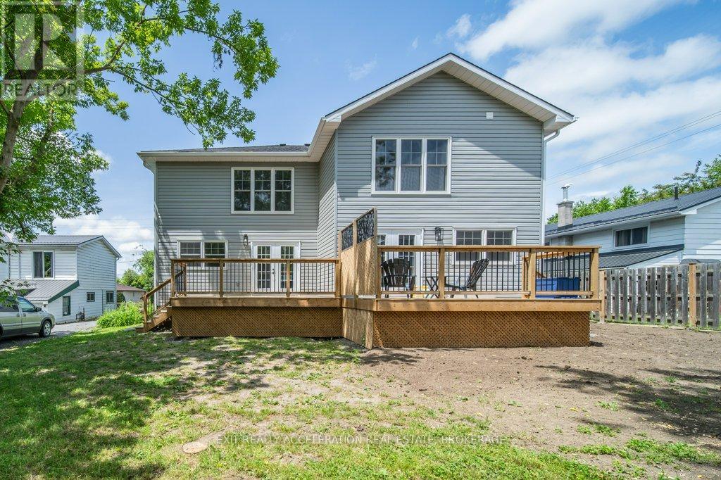 100 Palace Road, Greater Napanee, Ontario  K7R 3B3 - Photo 36 - X12229778