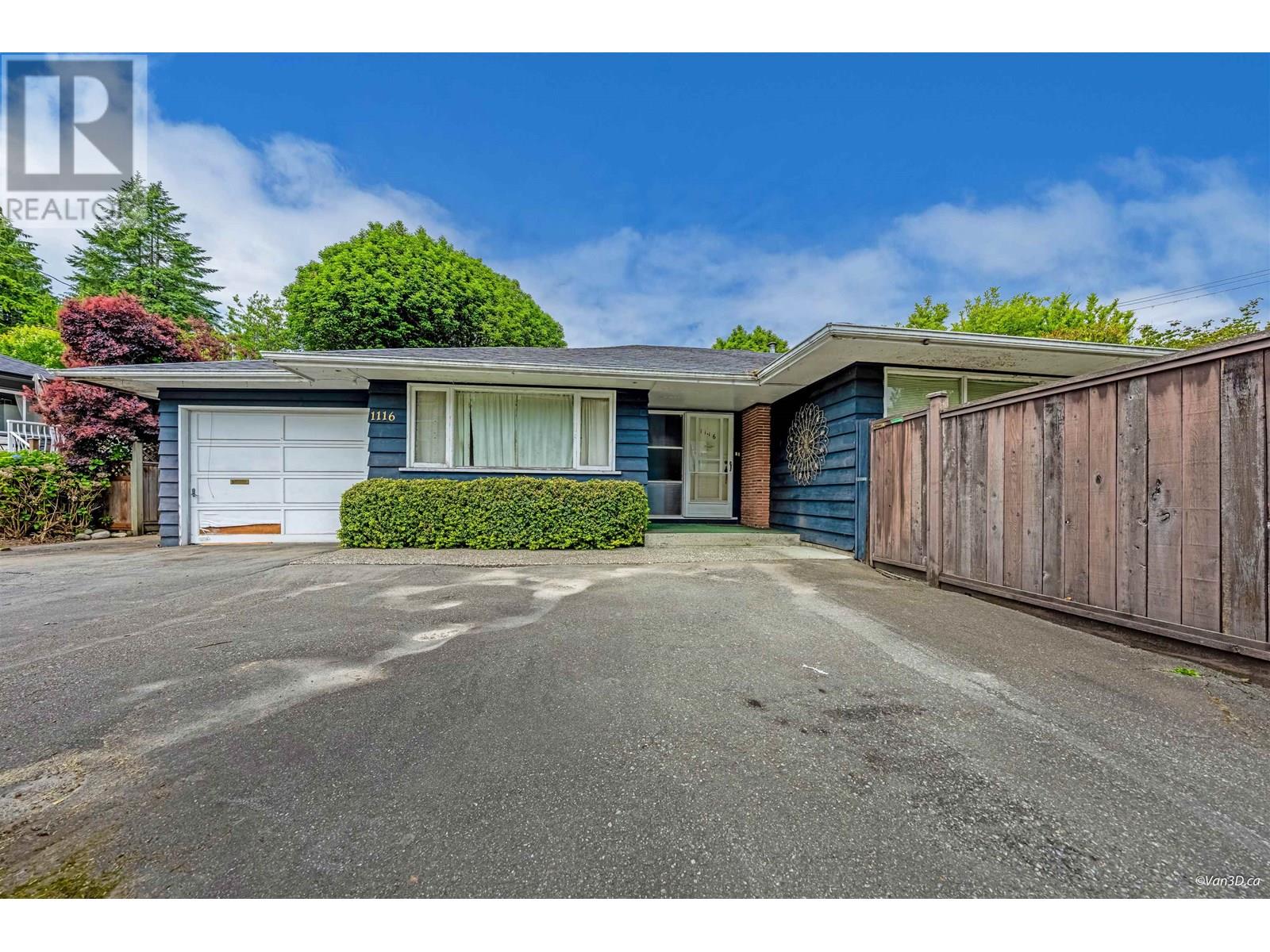 1116 RIDGEWOOD DRIVE, north vancouver, British Columbia V7R1J3