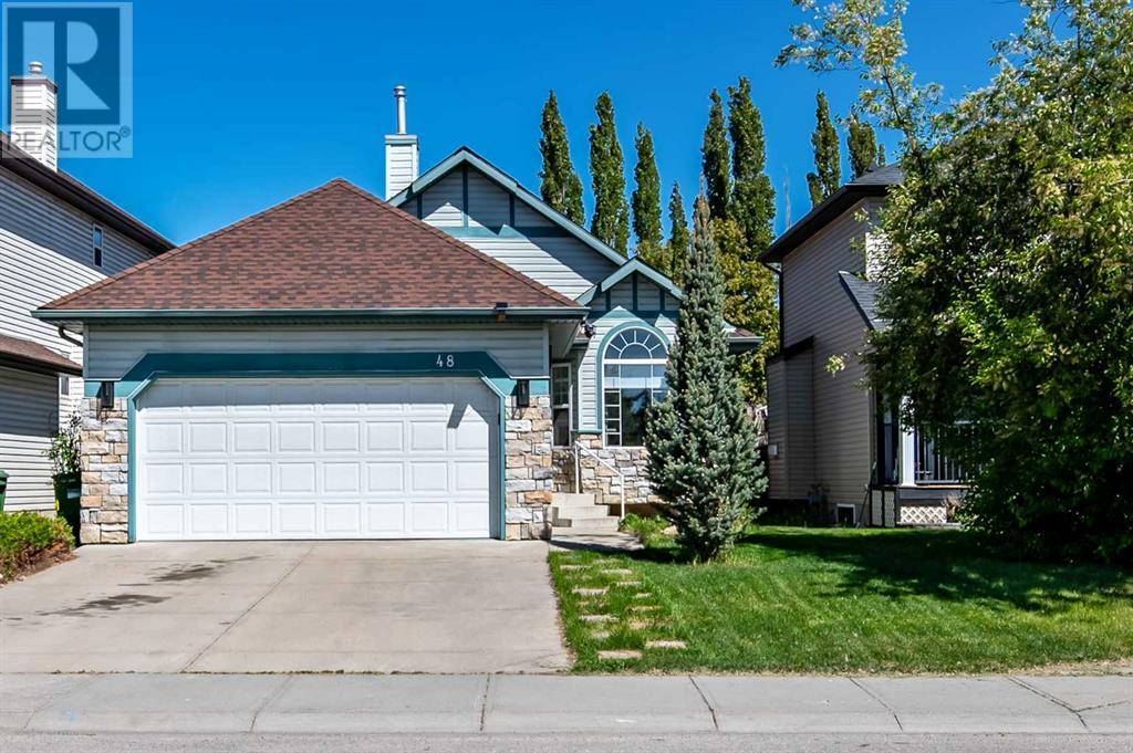 Property at 48 Bridlewood Road SW image 1