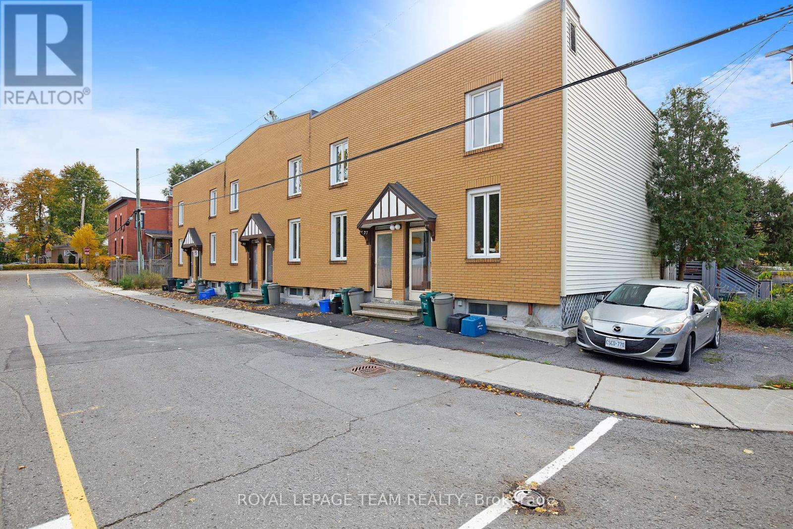 25-35 Bertrand Street, Ottawa, Ontario  K1M 1Y4 - Photo 3 - X12229746