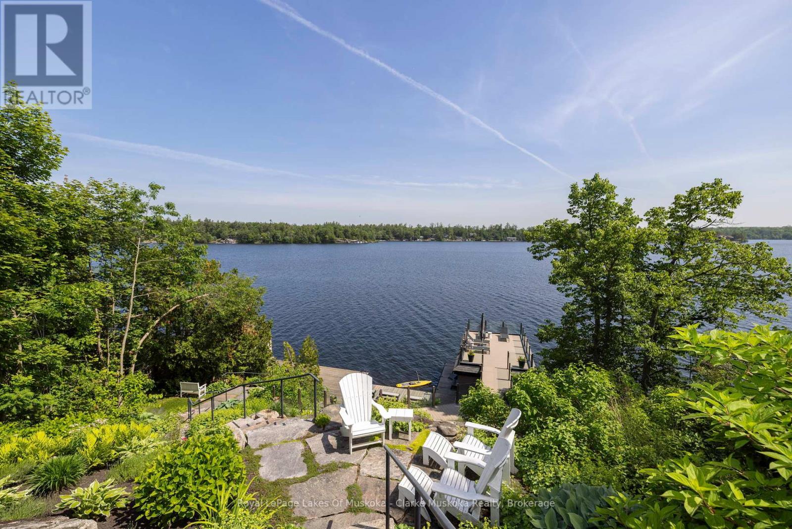 305 Wapaska Crescent, Gravenhurst, Ontario  P1P 0E9 - Photo 2 - X12066723