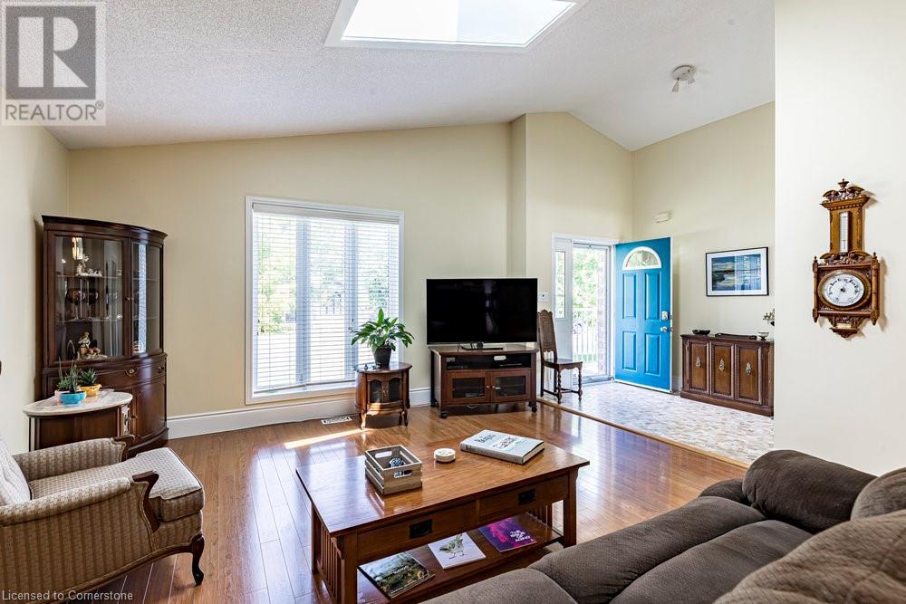 Property at 1510 NORWOOD Avenue image 5