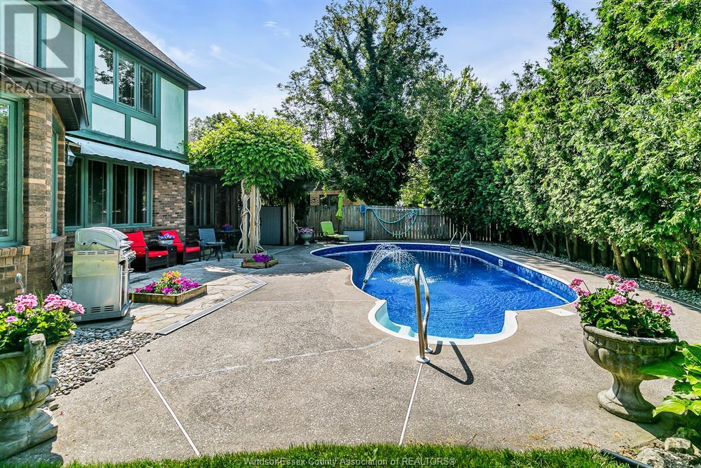 3463 Ancaster Court, Windsor, Ontario  N9E 4J5 - Photo 38 - 25015449
