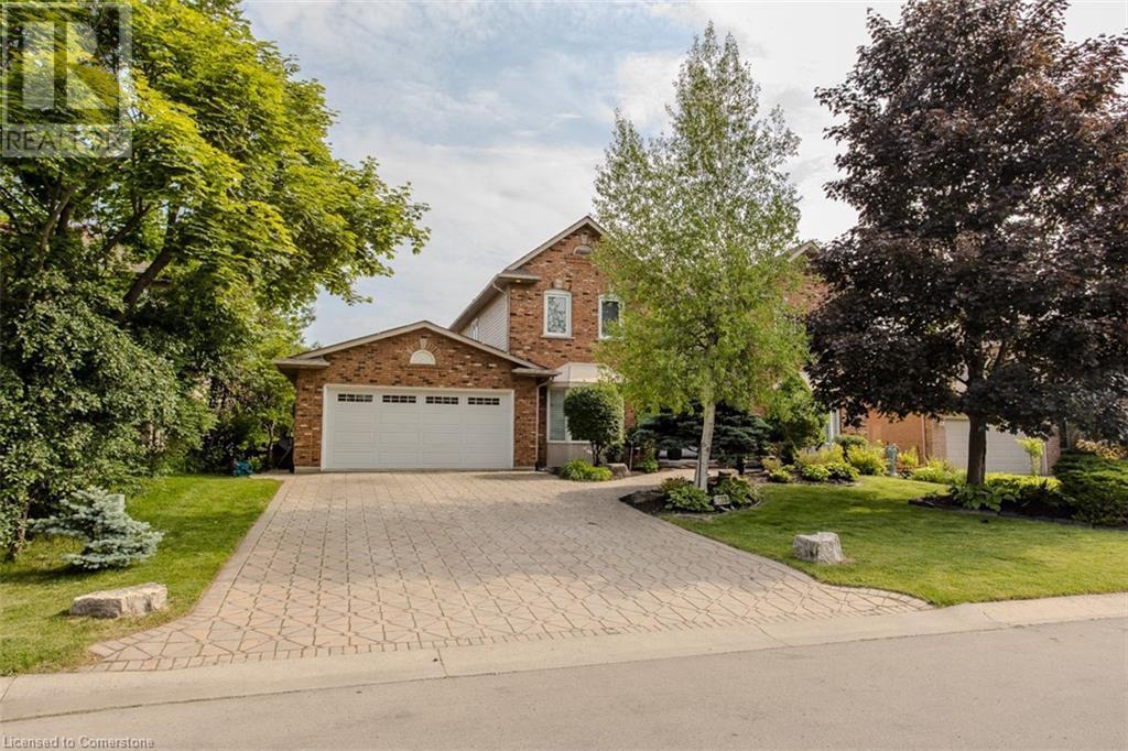 Property at 168 BLUEBELL Crescent image 2