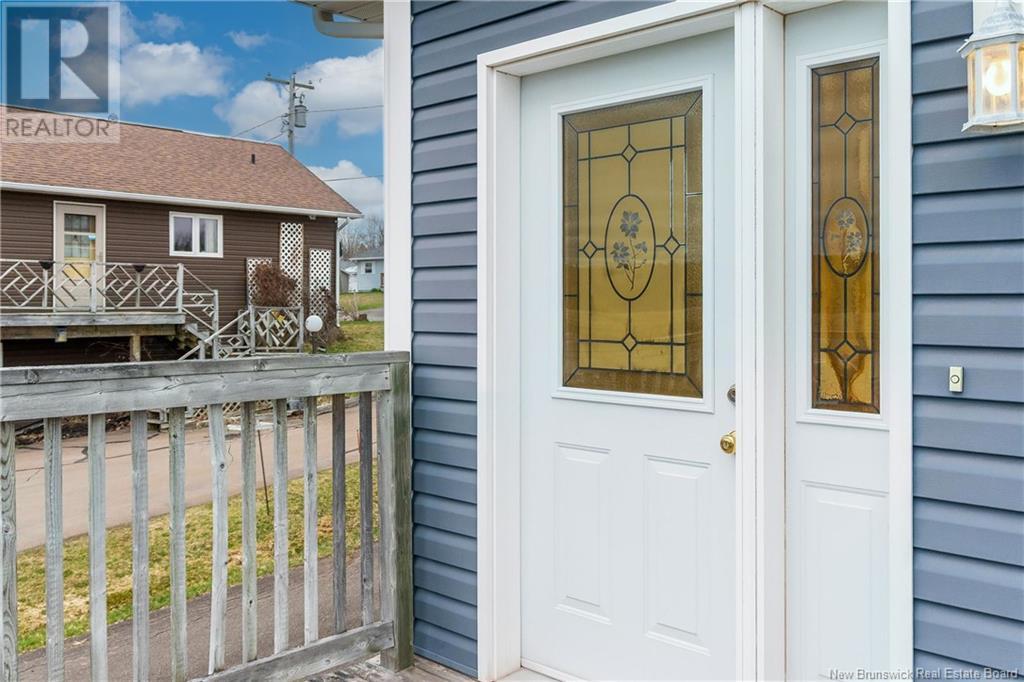 Property at 40 Green Briar Drive image 2