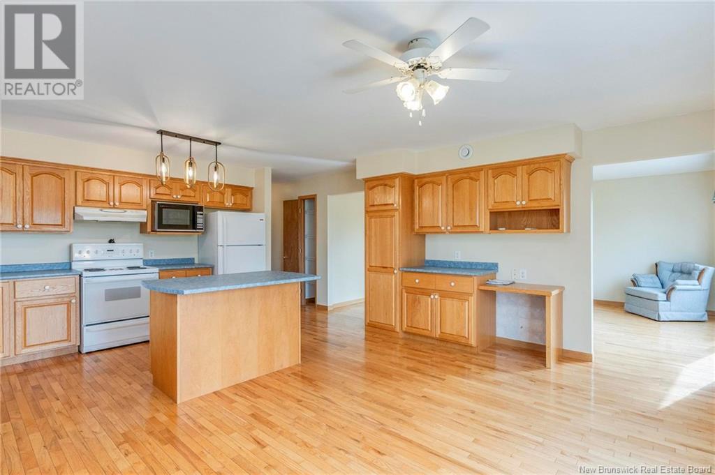 Property at 40 Green Briar Drive image 5