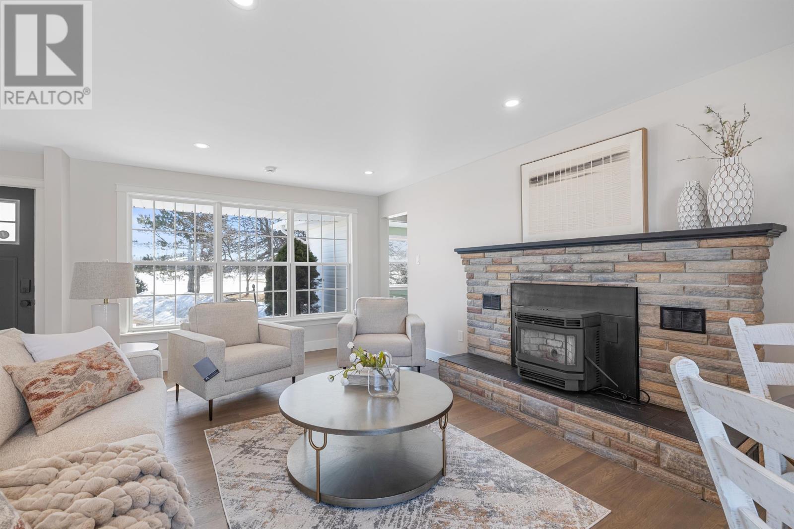 2089 Rte 1a, Central Bedeque, Prince Edward Island  C0B 1G0 - Photo 14 - 202515000