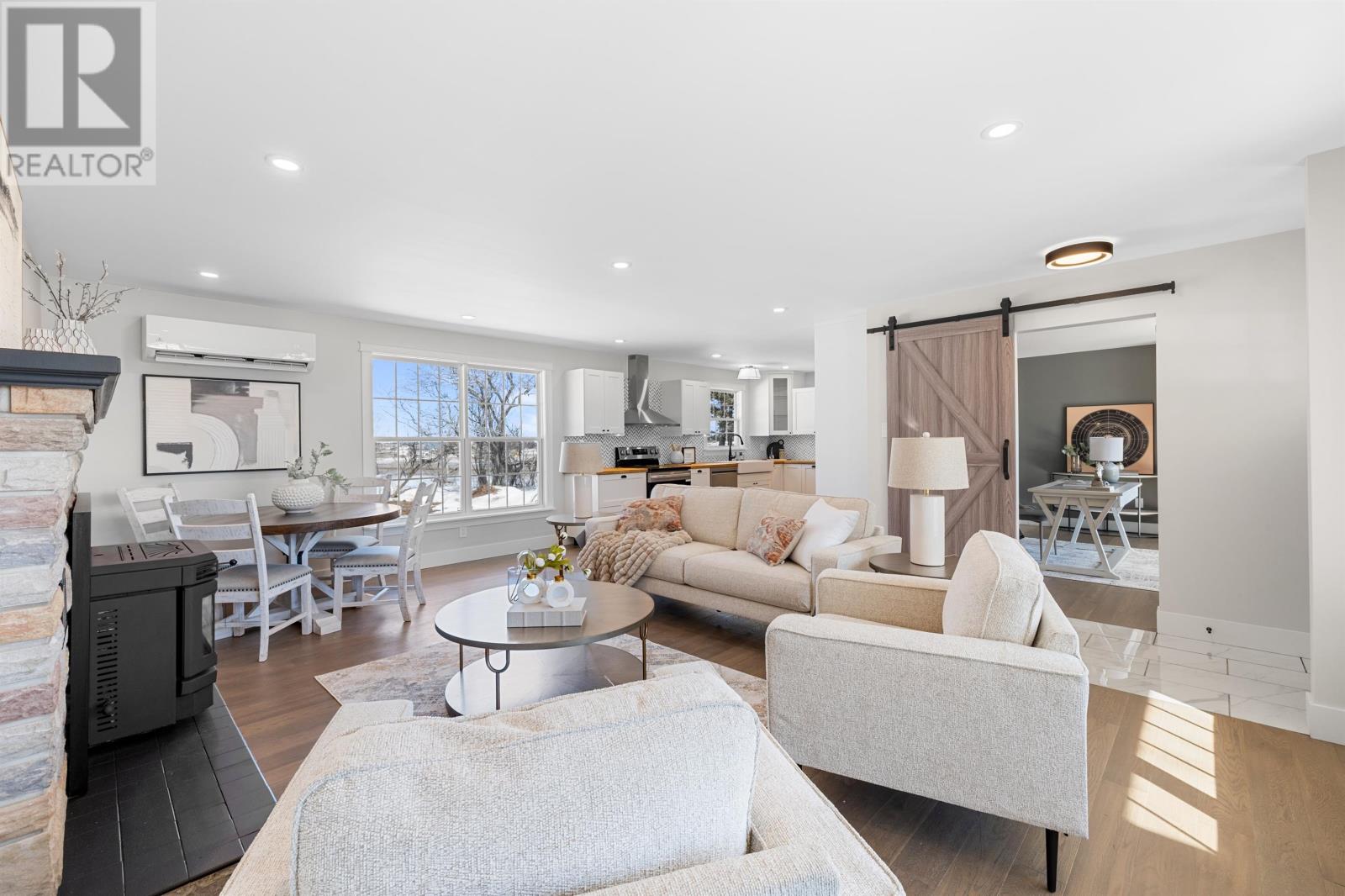 2089 Rte 1a, Central Bedeque, Prince Edward Island  C0B 1G0 - Photo 15 - 202515000