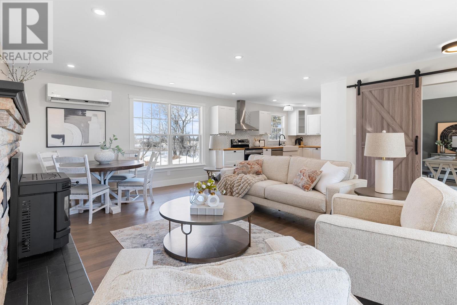 2089 Rte 1a, Central Bedeque, Prince Edward Island  C0B 1G0 - Photo 16 - 202515000