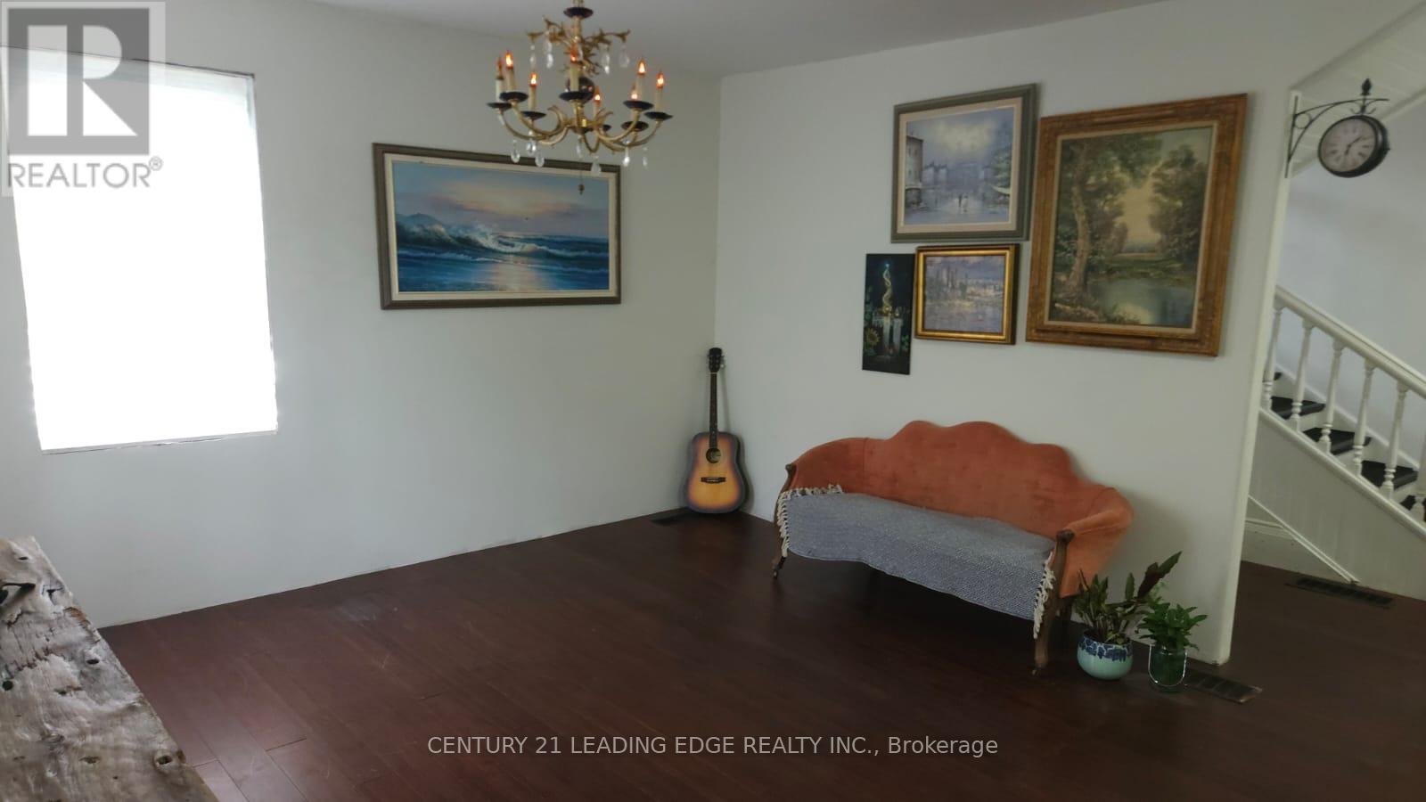 36 River Street, Thorold, Ontario  L0S 1K0 - Photo 7 - X12169877