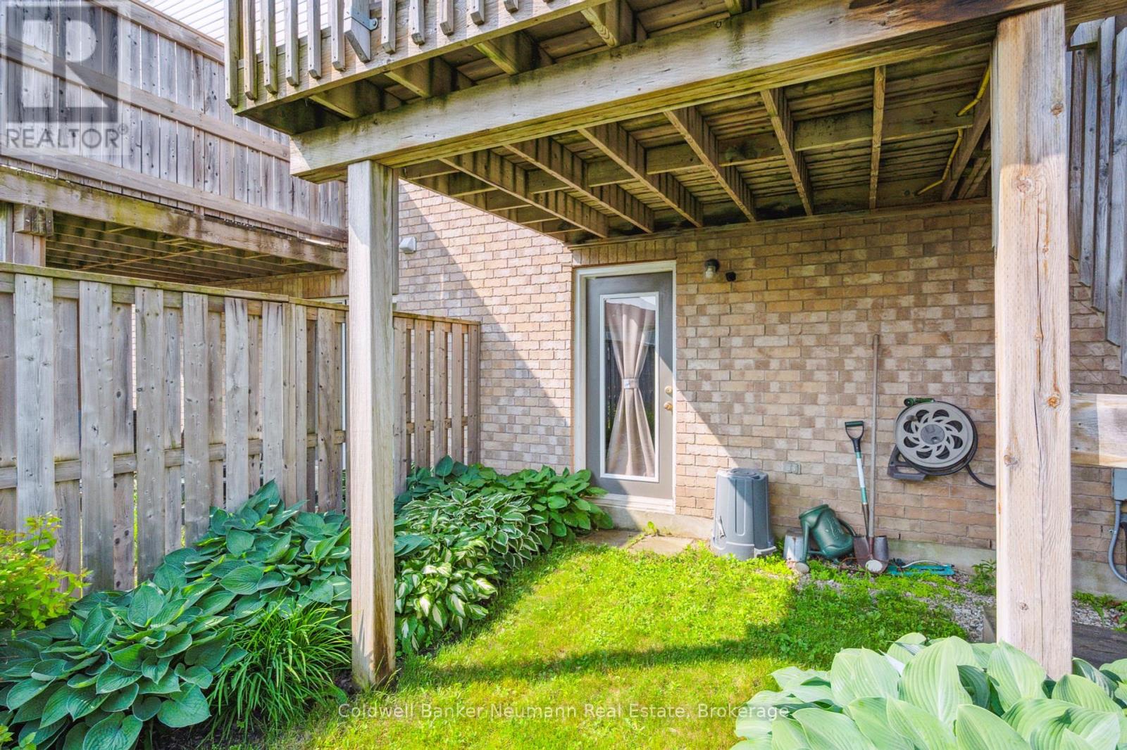 60 Hasler Crescent, Guelph, Ontario  N1L 0A3 - Photo 45 - X12229646