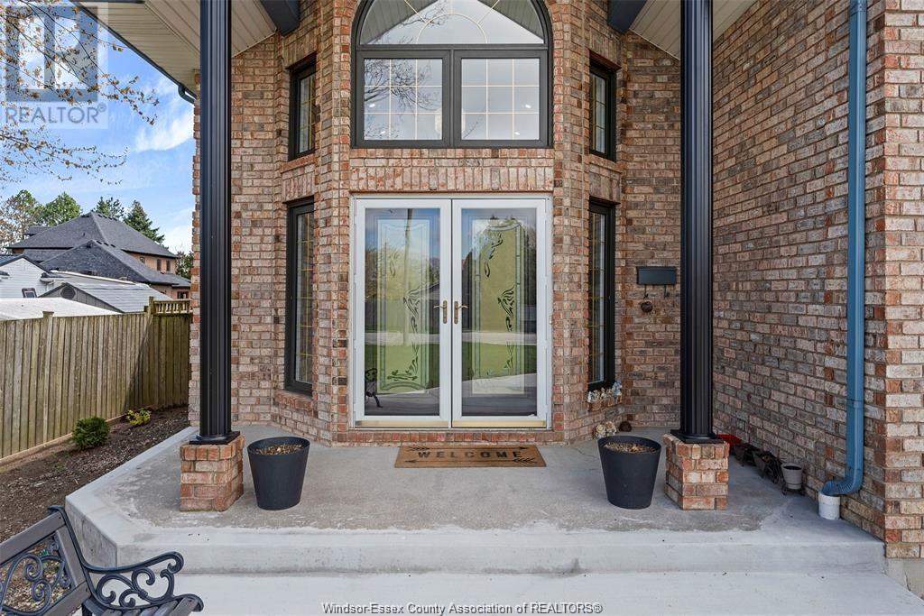 Property at 218 KING JOHN STREET image 5